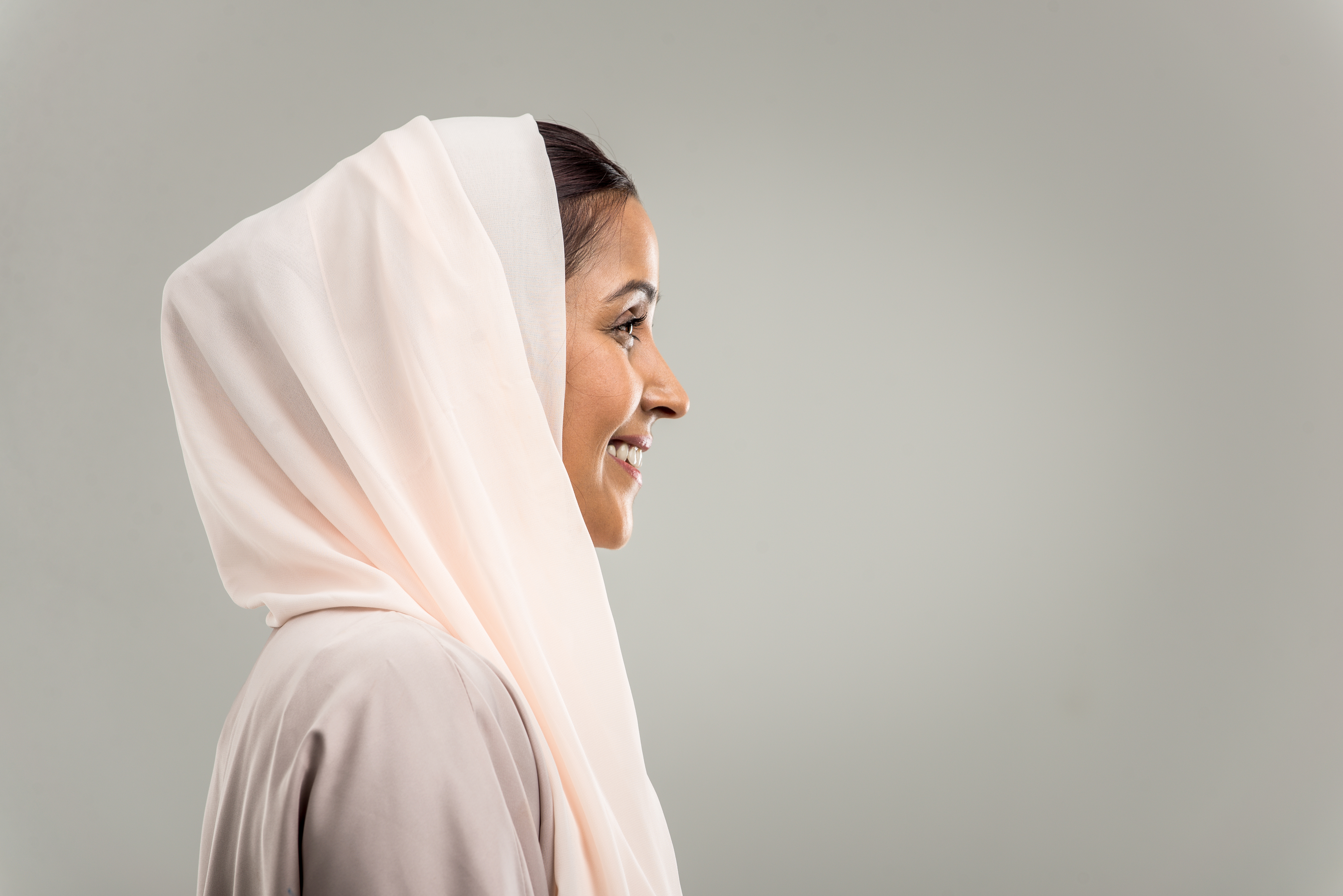 صورة تعبيرية لعضوة لجنة
